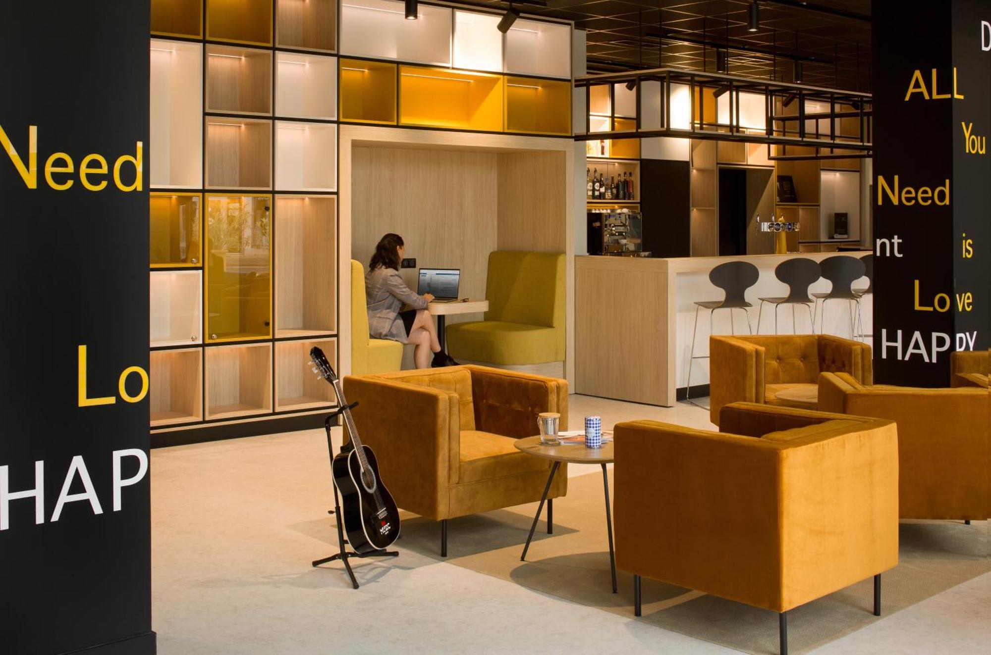 Ibis Vichy Exterior foto
